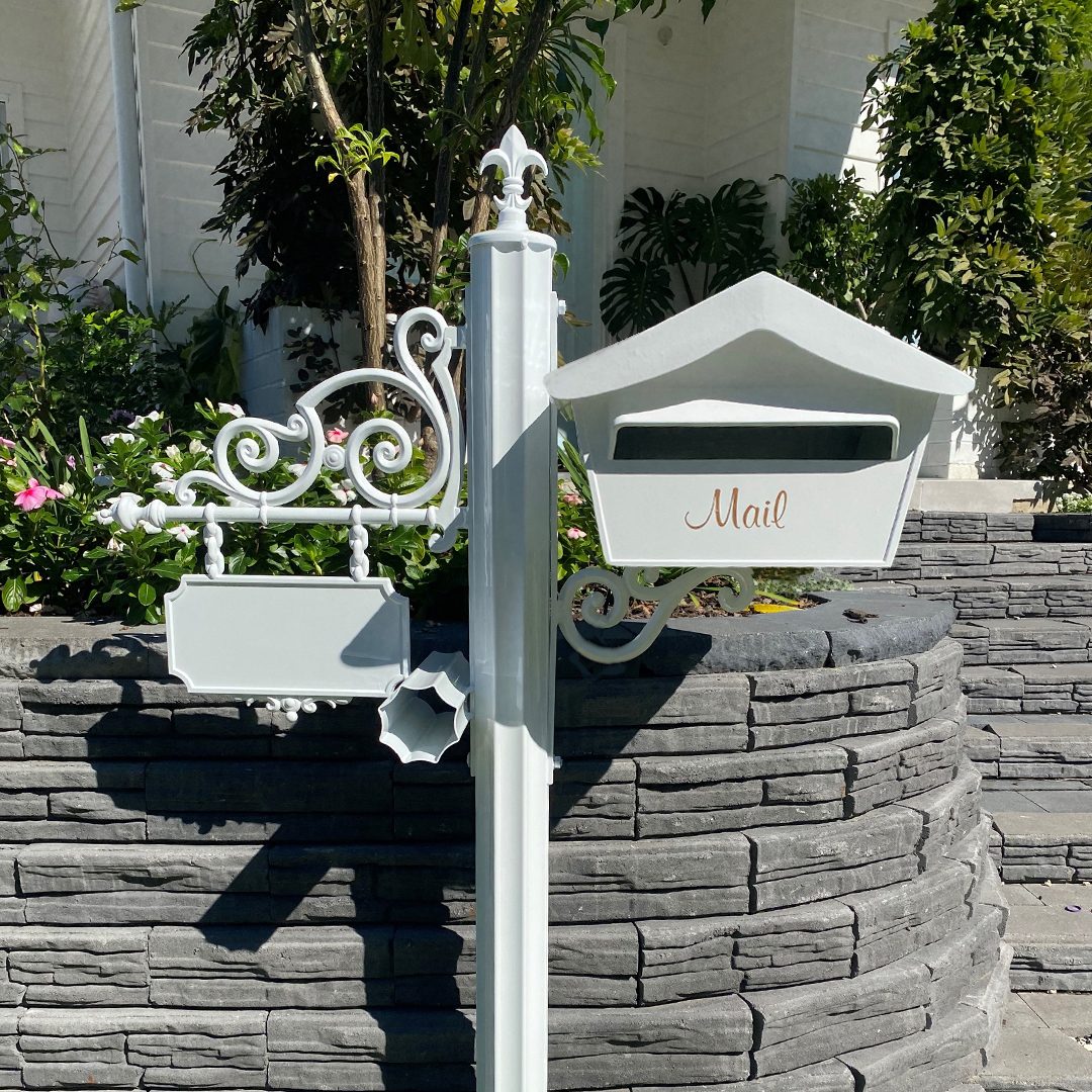 Alpine Deluxe Letterbox