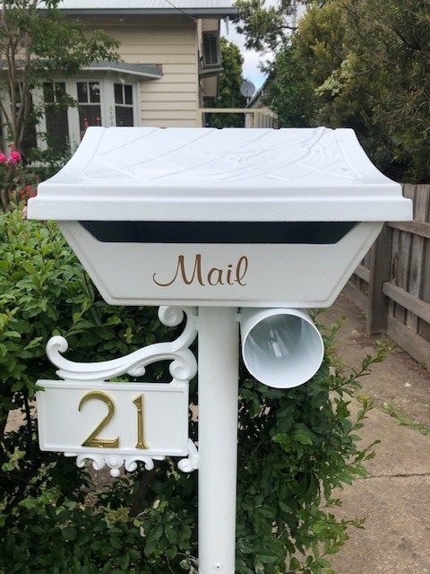 Gumleaf Letter Box